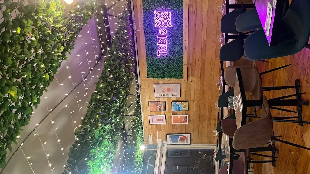 Table 62 Restaurant in Royan