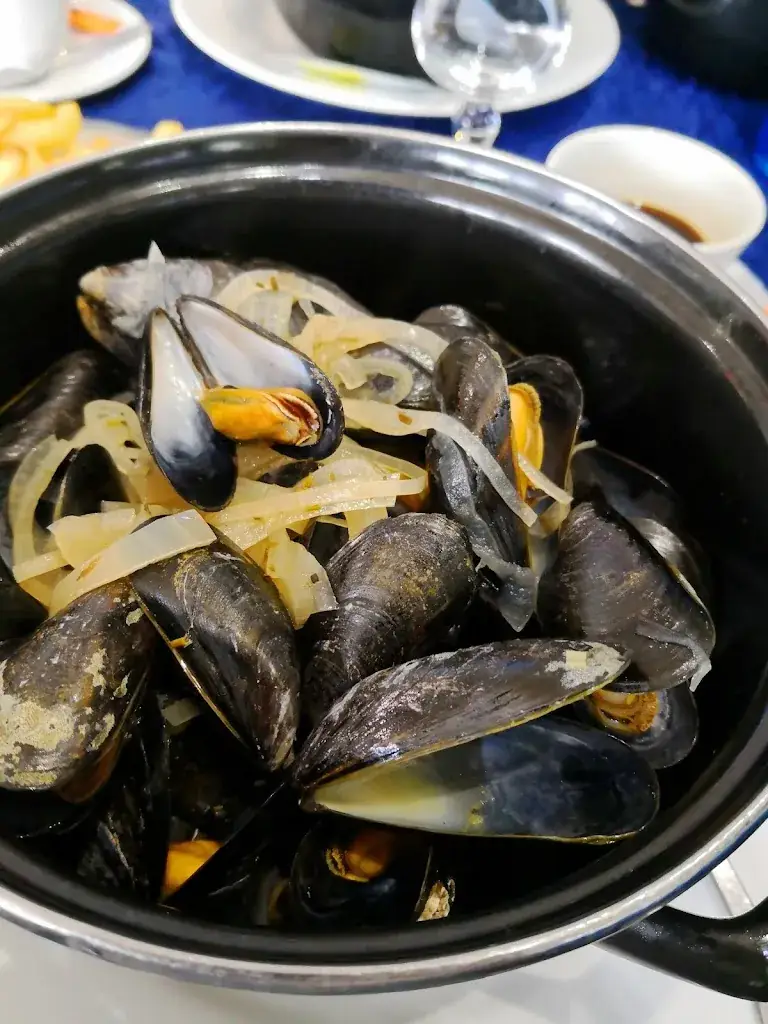 Tina Bacon_Le Carrelet_Royan_review