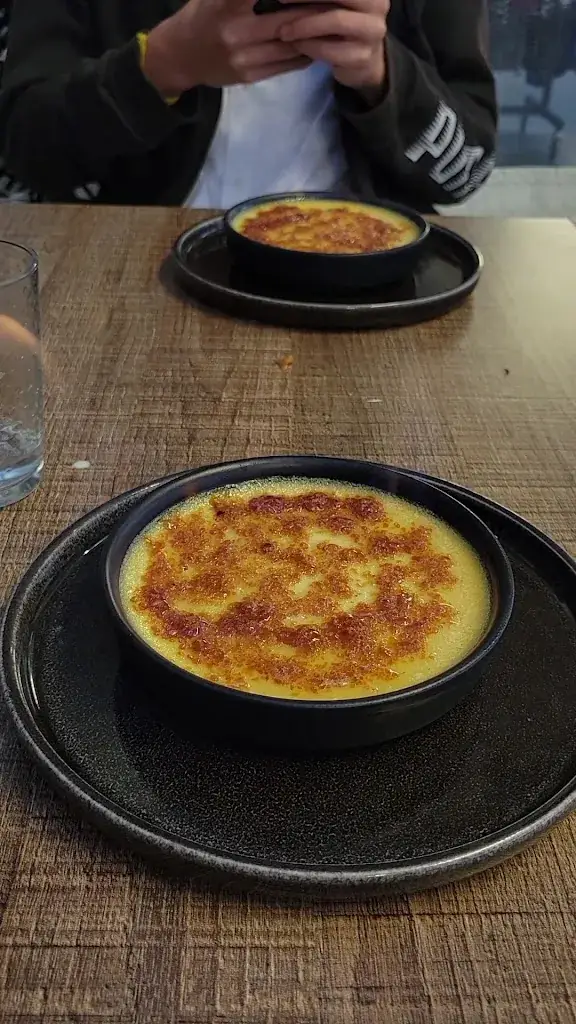 L'inattendu Restaurant Royan_Royan_slider_image_2