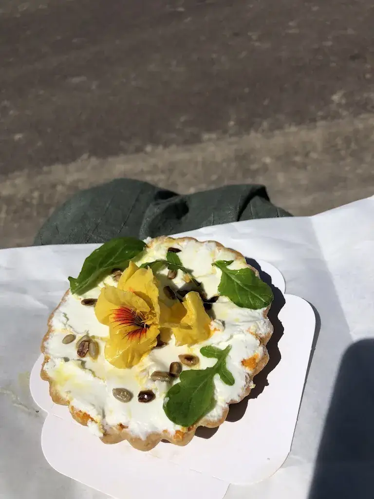 peggy rainbow_Une cuisine dans ma rue_Royan_review