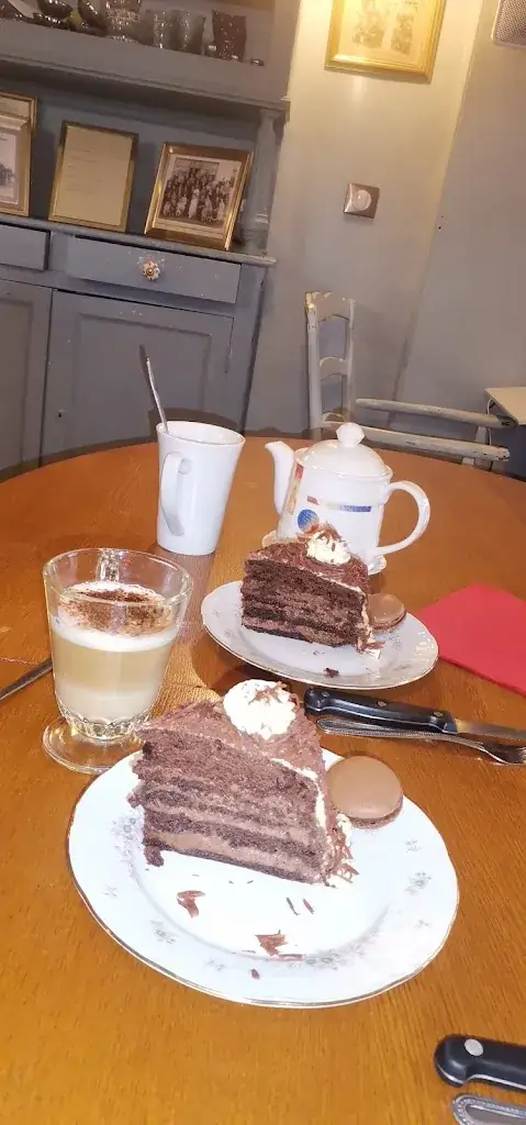 floreal mula_Les Delices de Babette_Lapalisse_review