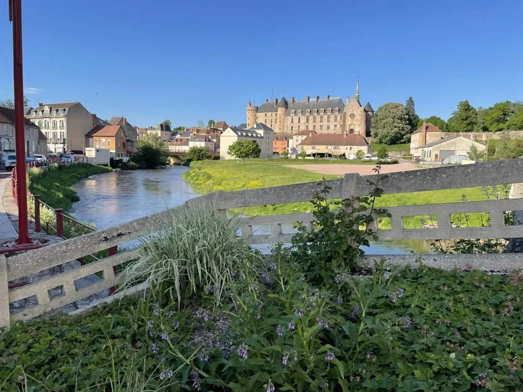 Maison Galland Lapalisse Restaurant in Lapalisse