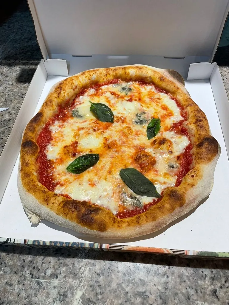 PIZZERIA ITALIANA DA LEONARDO_Saint-Ciers-sur-Gironde_slider_image_2