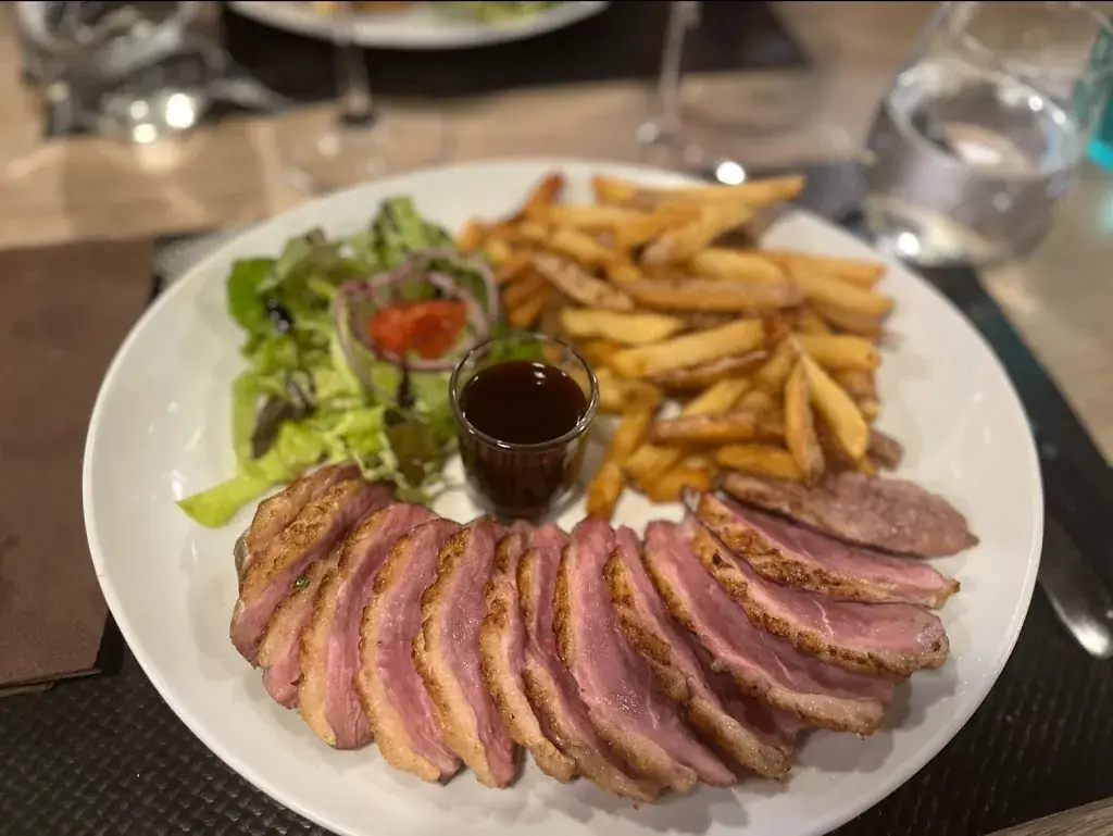 Le Vieux Bois_Saint-Ciers-Champagne_slider_image_2