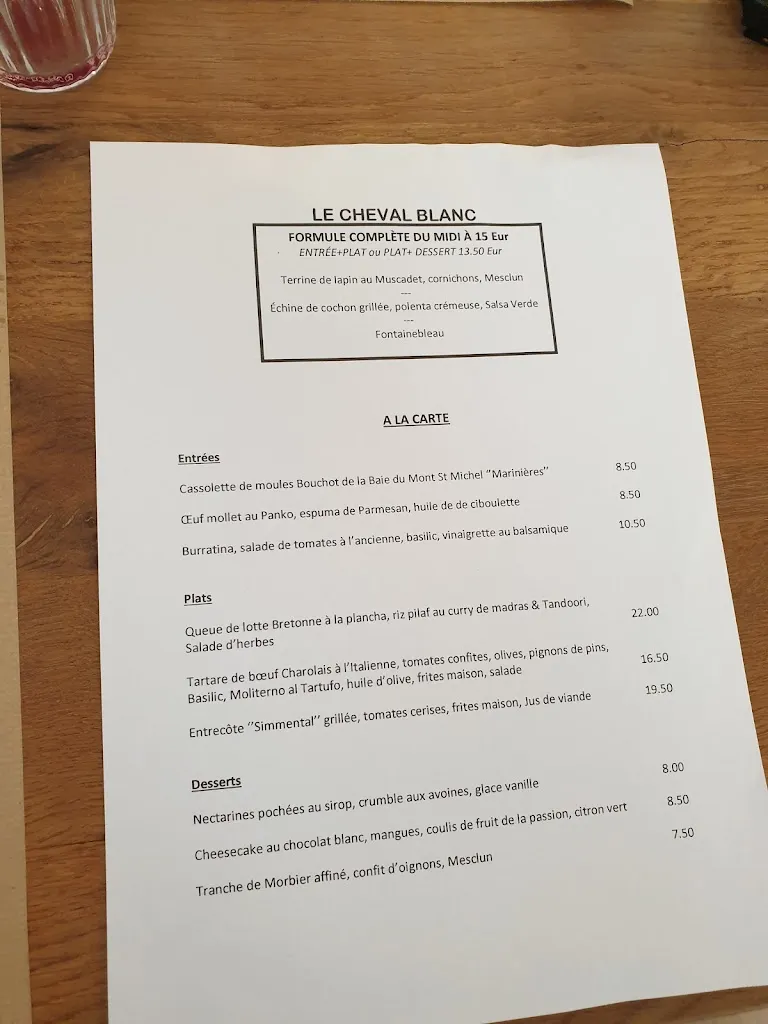 Menu_Le Cheval Blanc_Saint-Ciers-du-Taillon_immagine_3