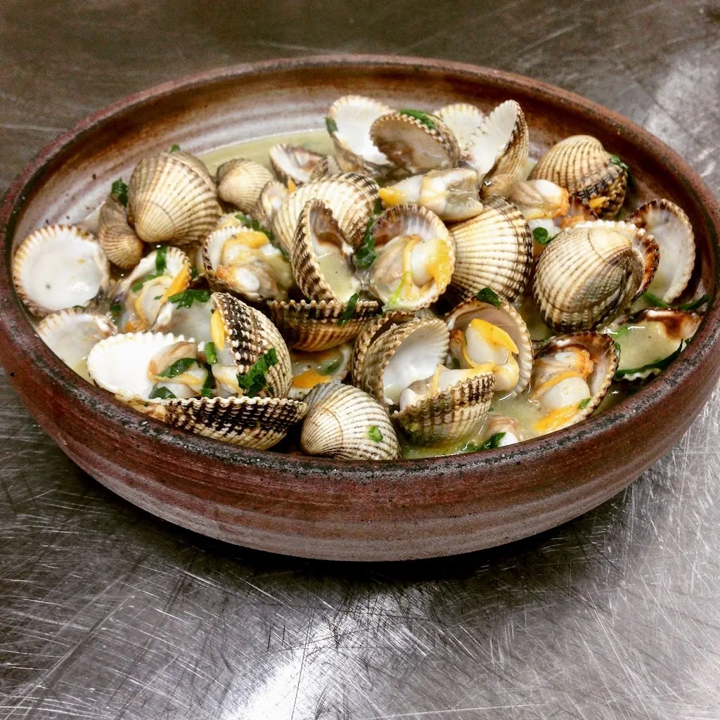 Le Cheval Blanc_Saint-Ciers-du-Taillon_slider_image_2