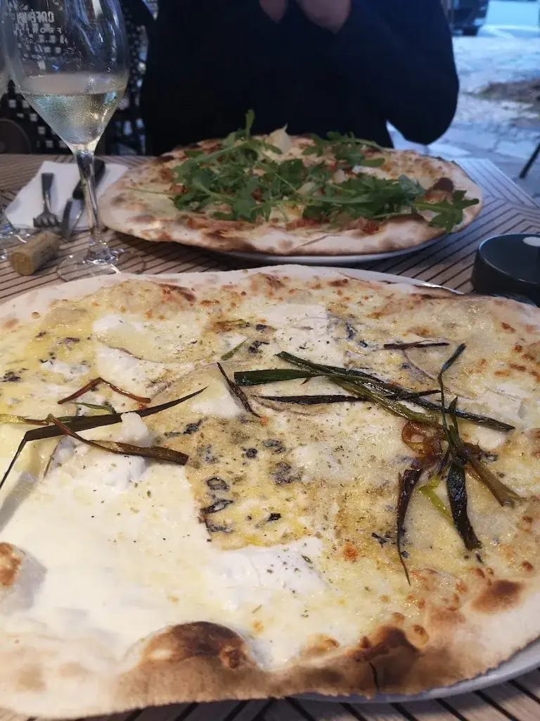 philxls dup_Cafe du fronton_Saint-Étienne-de-Baïgorry_recensione