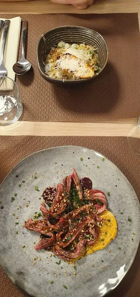 Aurelien Camara_Bar du Trinquet_Saint-Étienne-de-Baïgorry_review