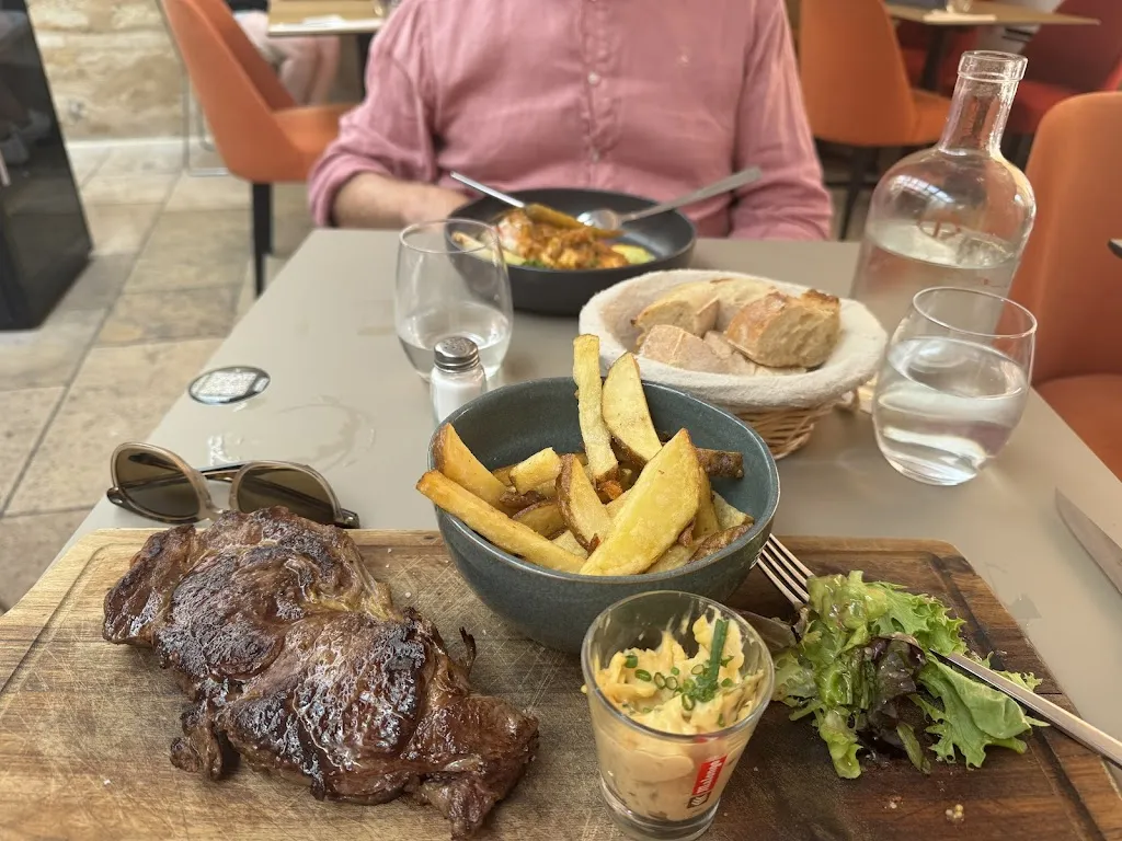 Yee Won Lai_Le Comptoir du passage_Saint-Émilion_recensione