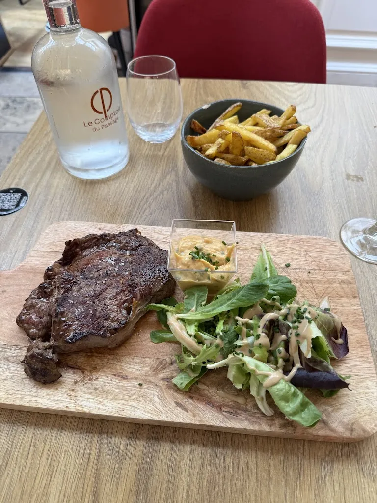 Moe Basi_Le Comptoir du passage_Saint-Émilion_recensione