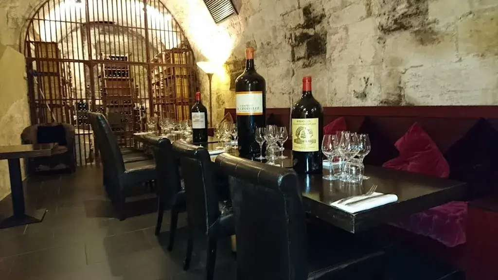 Lard et Bouchon_Saint-Émilion_slider_image_1