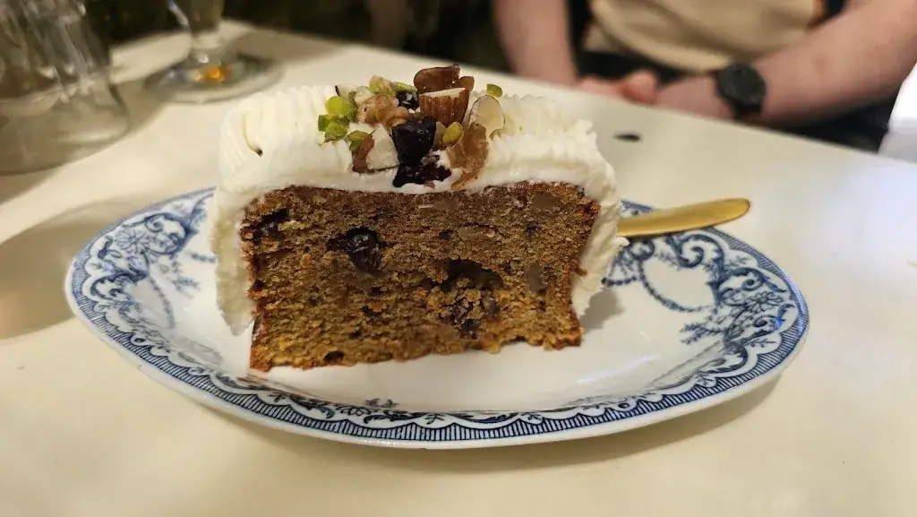 Laelia Milleri Photography_Comptoir des arts_Saint-Émilion_review