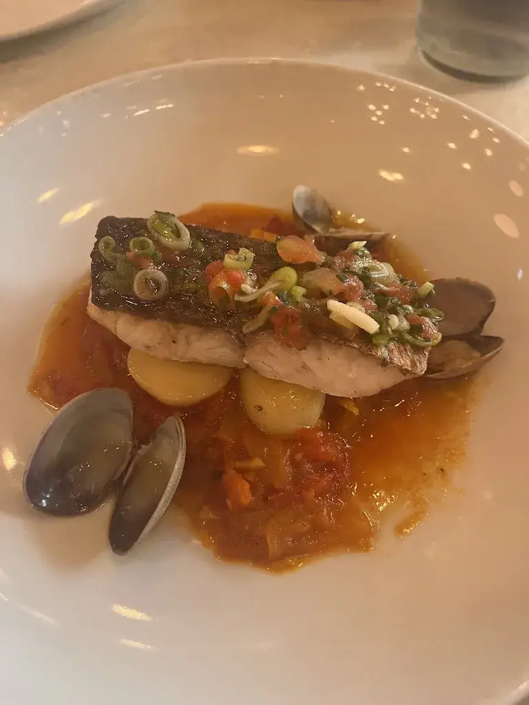 Robert Mulvey_L'Envers du Décor_Saint-Émilion_review