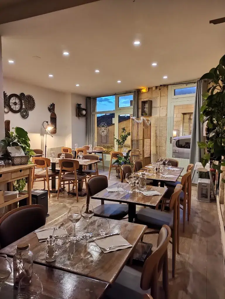 La Table 38_Saint-Émilion_slider_image_1