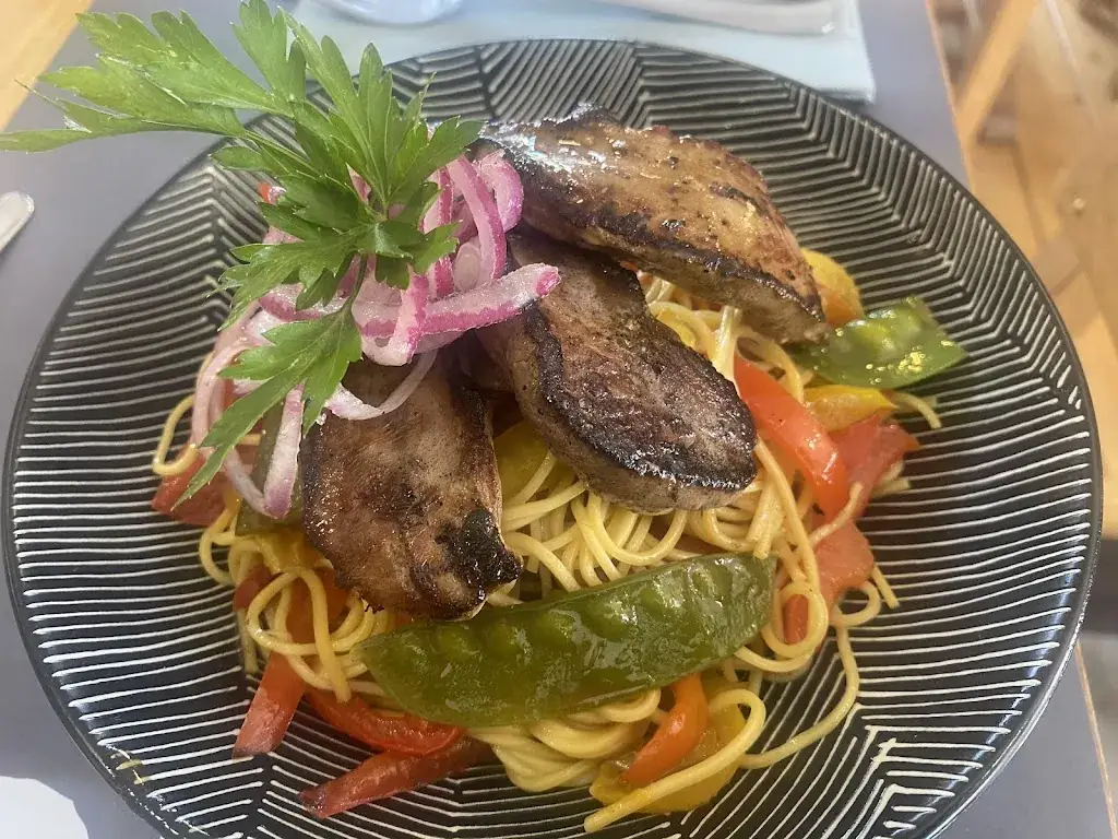 Chez Éric_Saint-Georges-des-Coteaux_slider_image_2