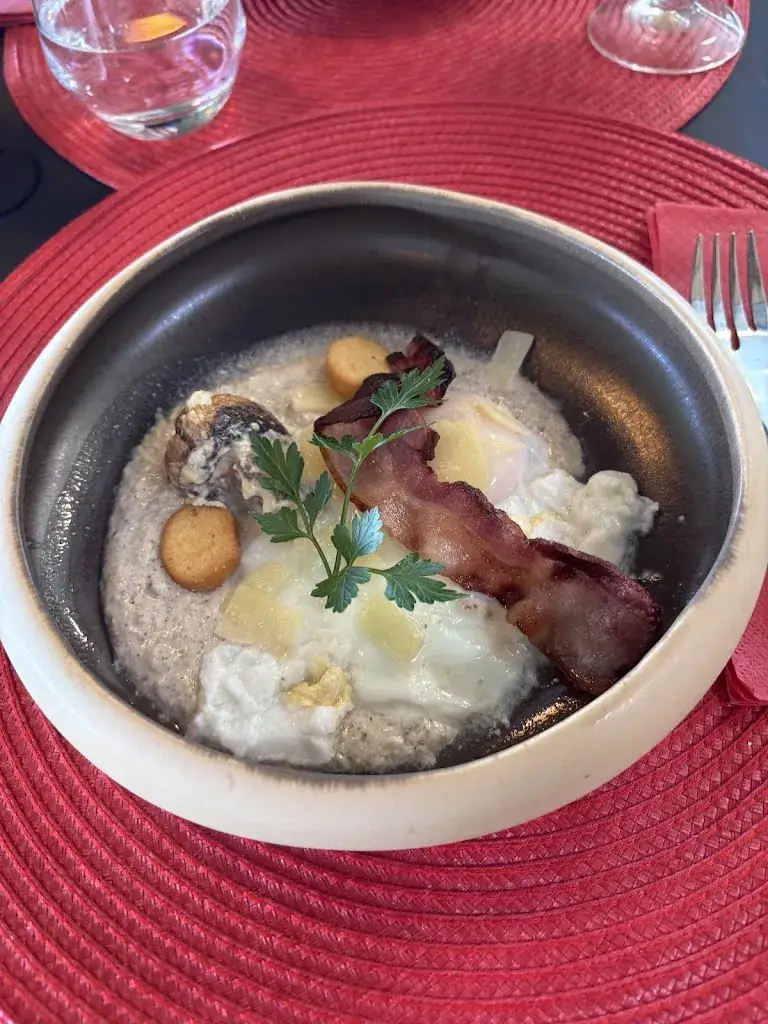 Ama OROM_La Brasserie Santone_Saint-Georges-des-Coteaux_review