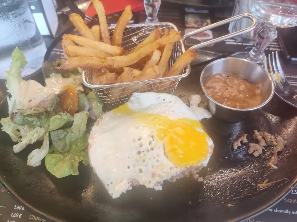 Les Coteaux Restaurant restaurante en Saint-Georges-des-Coteaux