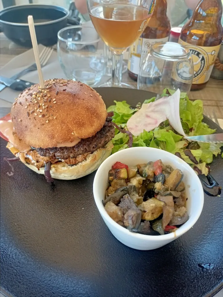 Restaurant Les Frégates_Saint-Cyprien_slider_image_3