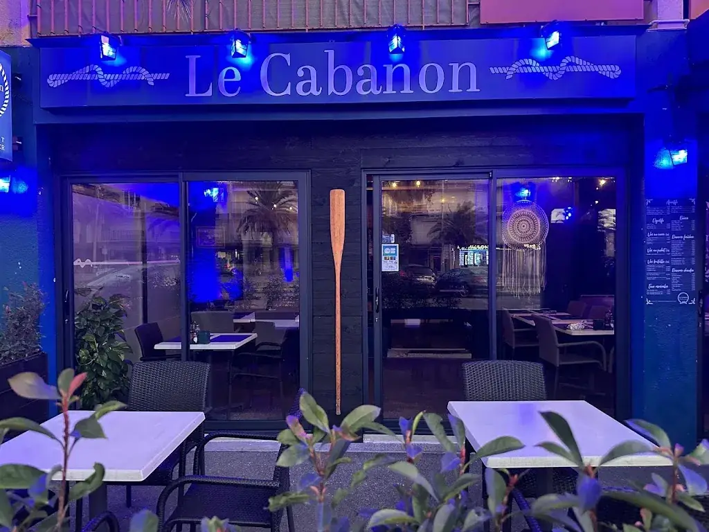 Le Cabanon restaurant in Saint-Cyprien