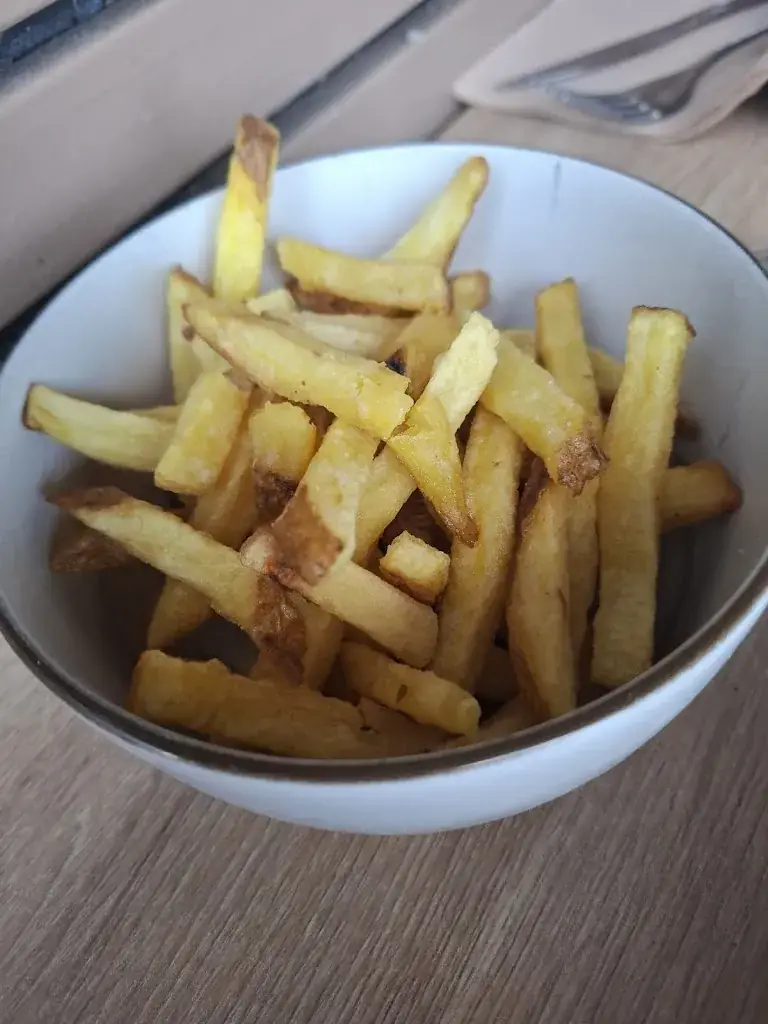 Hibiscus_La Tour_Saint-Cyprien_recensione