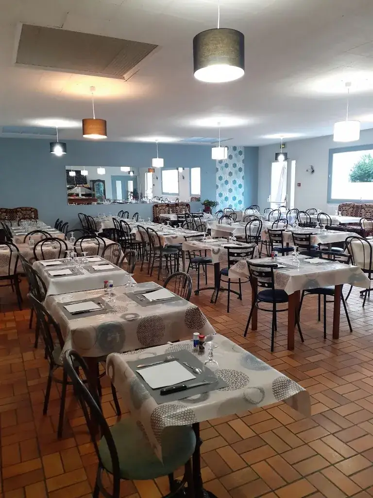 The Sports Bar_Saint-Georges-lès-Baillargeaux_slider_image_3