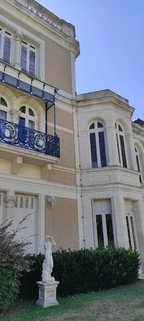 Sylvie Grolier_Restaurant Clos de la Ribaudière_Chasseneuil-du-Poitou_review