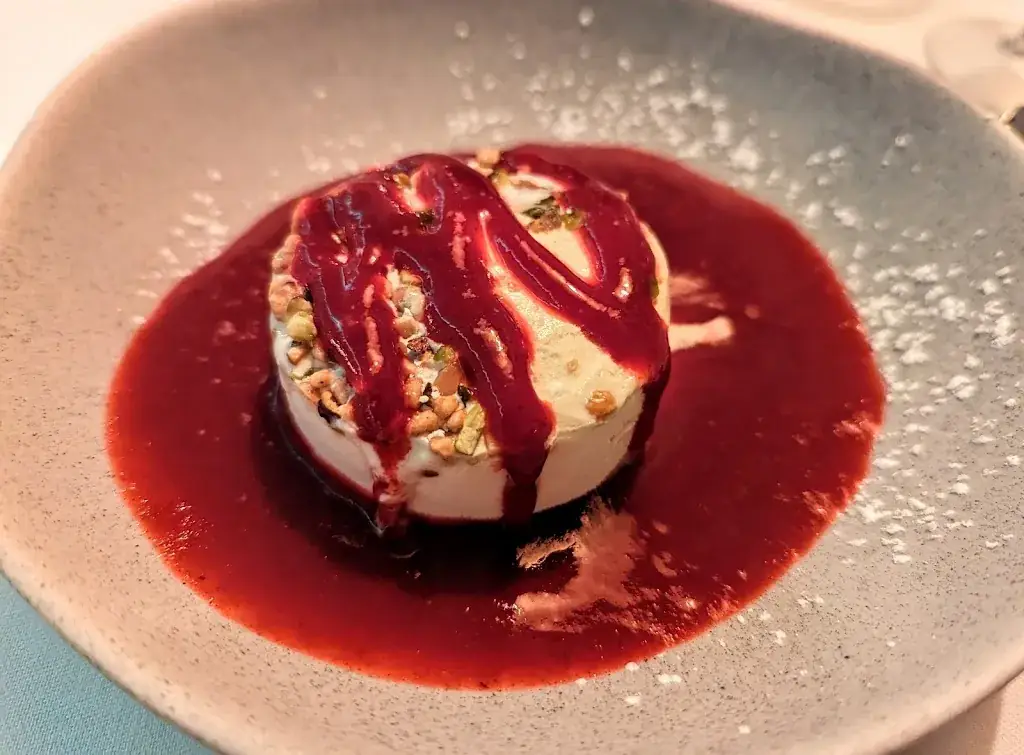 everythingelleknows_Le Cardinal des Mers_Saint-Georges-de-Didonne_review