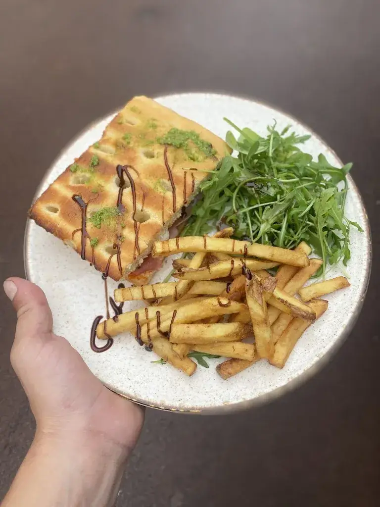 Chez Loulou_Saint-Georges-de-Didonne_slider_image_3