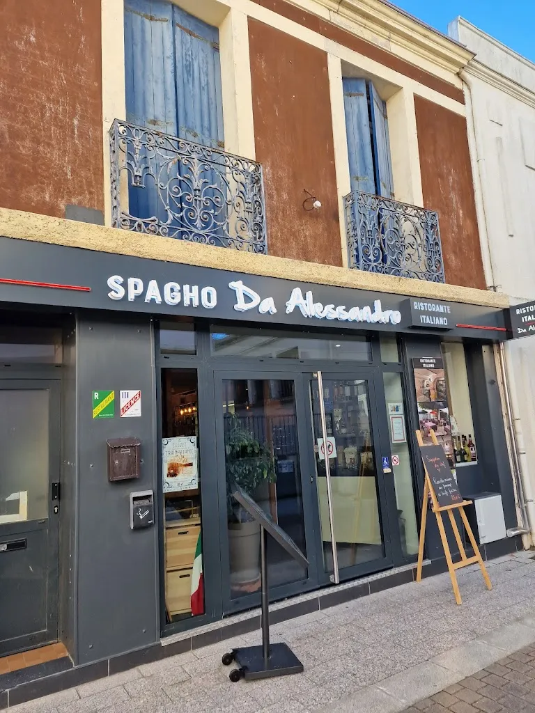 Pooja Sharma_SPAGHO DA ALESSANDRO_Saint-Georges-de-Didonne_review