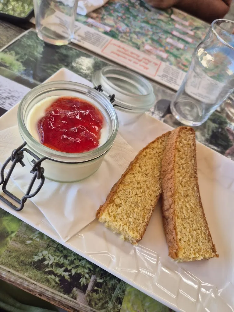 Anne-C M_Le Petit Resto'Logique_Saint-Hilaire-la-Palud_review