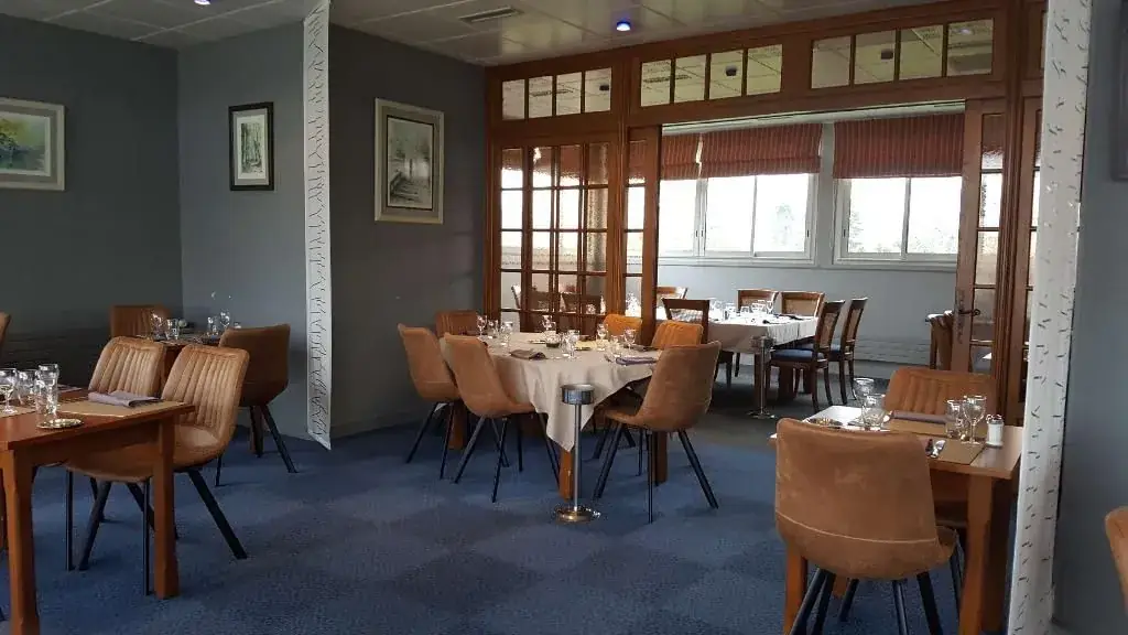 Hôtellerie Saint Jean_Saint-Jean-de-Thouars_slider_image_1