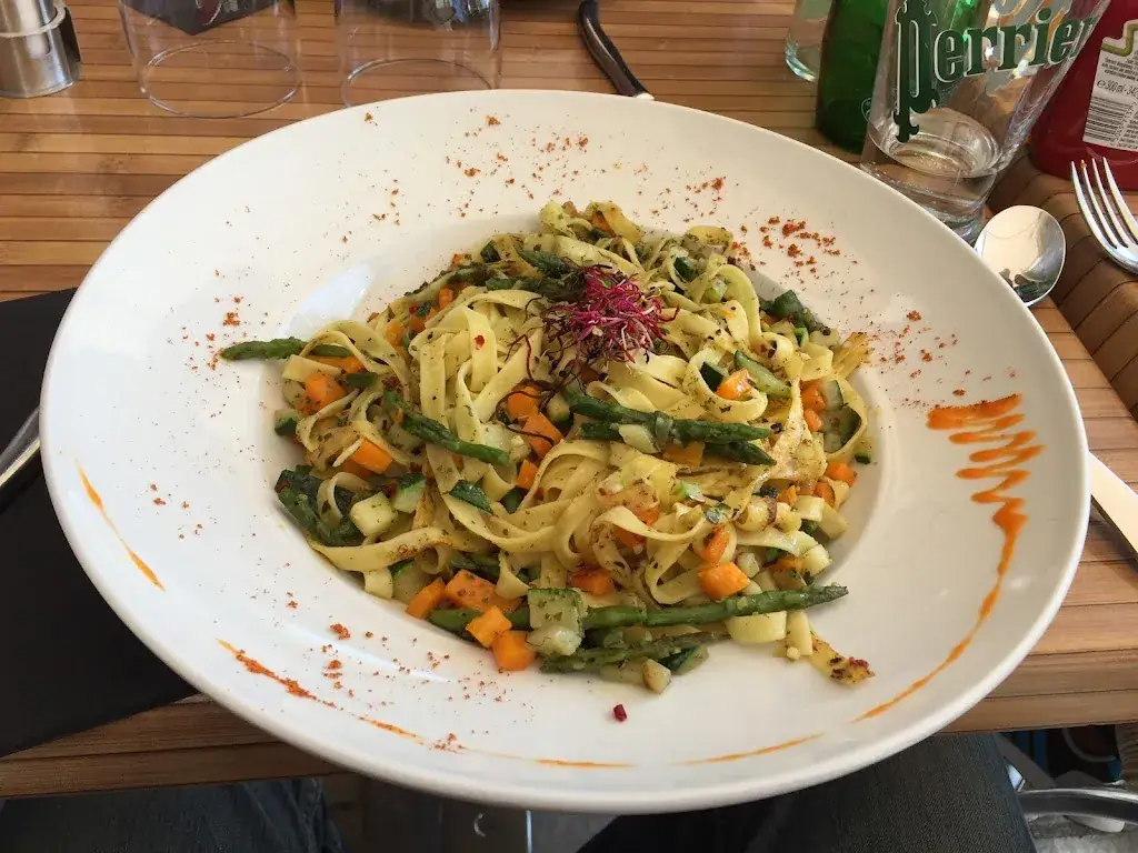 Robert Giret_Le Saint Médard_Thouars_recensione