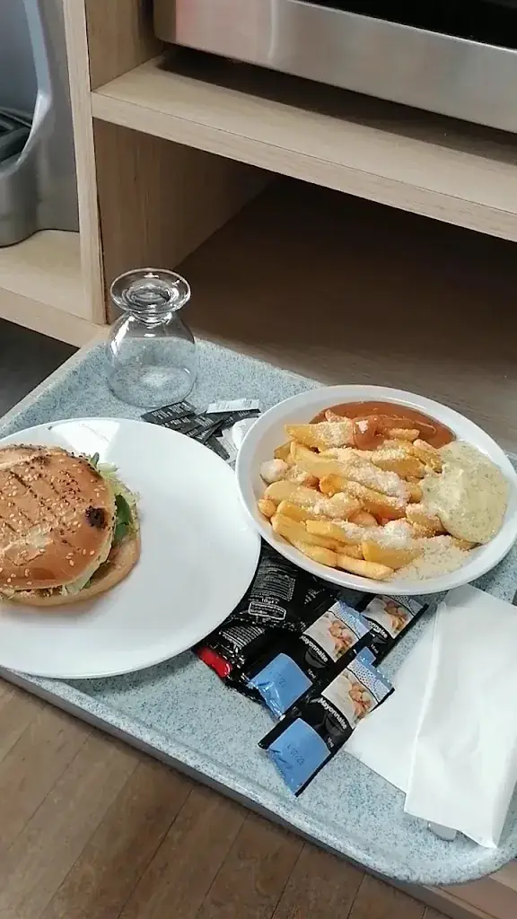 Cafétéria du Thouet_Thouars_slider_image_2