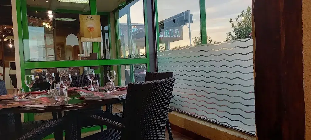 John J_Le Pilote_Thouars_review