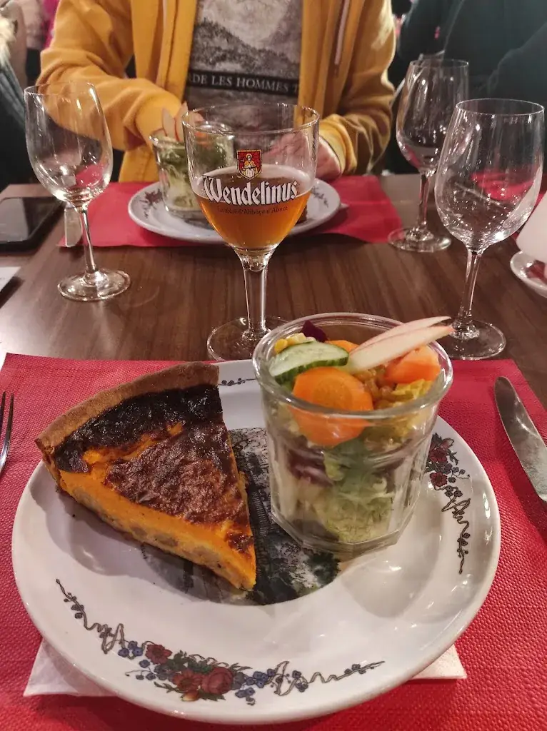 Natasha Storrer_Auberge du Kirchberg_Orschwiller_avis