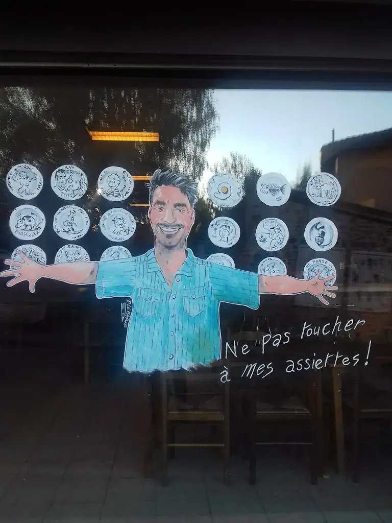 Cafe des Sports Eridan_Saint-Just-le-Martel_slider_image_2