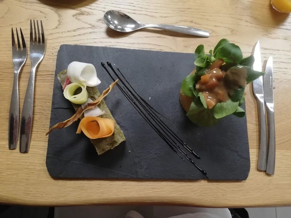 Huard_Le Saint Laurent_Saint-Laurent-sur-Gorre_review