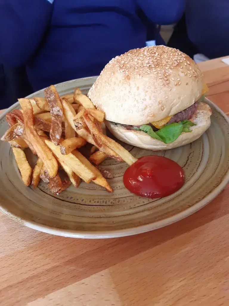 Menu_Le Café de la Place_Saint-Laurent-de-la-Prée_image_5