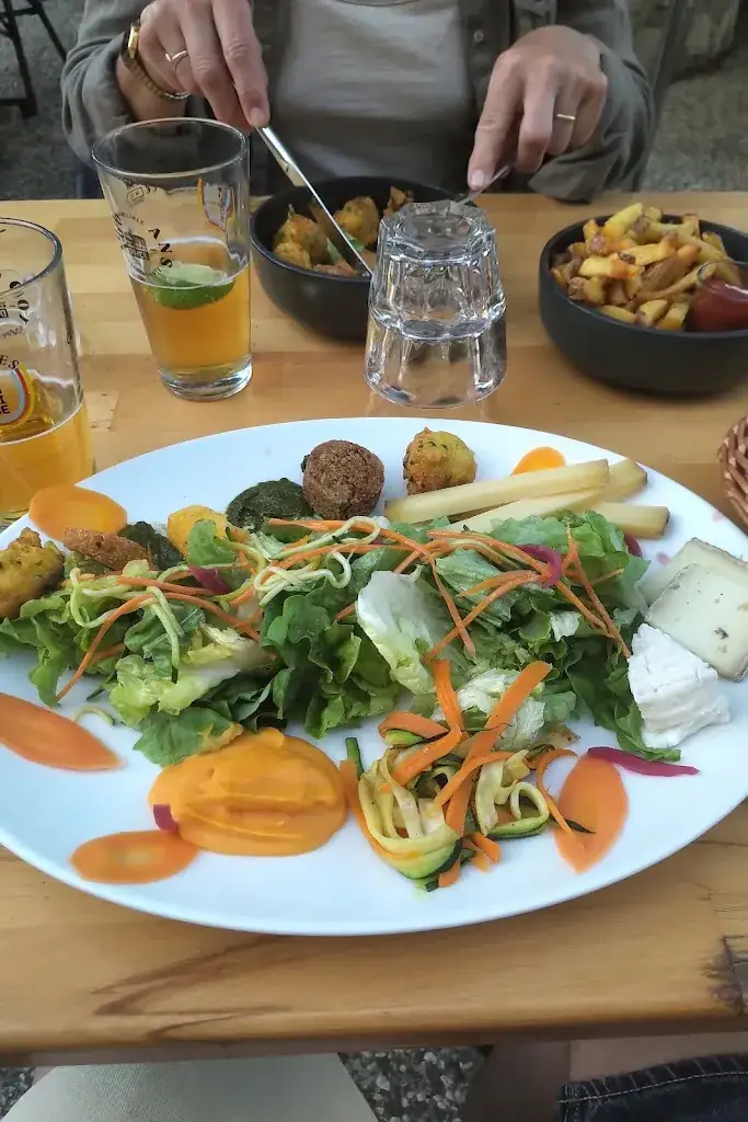 Menu_Le Café de la Place_Saint-Laurent-de-la-Prée_image_6