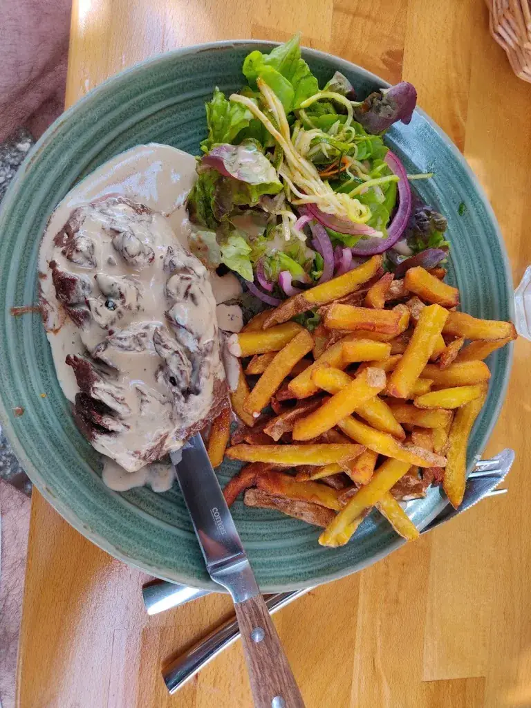 Menu_Le Café de la Place_Saint-Laurent-de-la-Prée_image_7