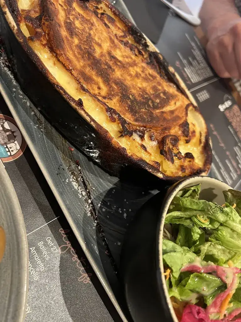 adrienne lascala_La Bastille à Raoul_Annecy_recensione