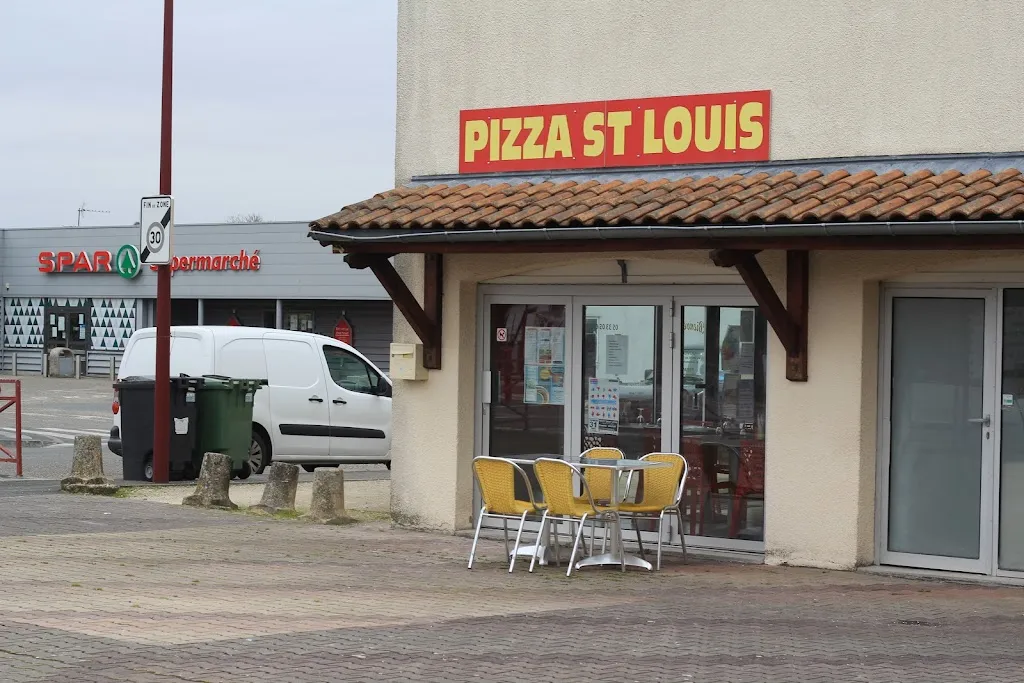 Pizza St Louis restaurant in Saint-Louis-de-Montferrand