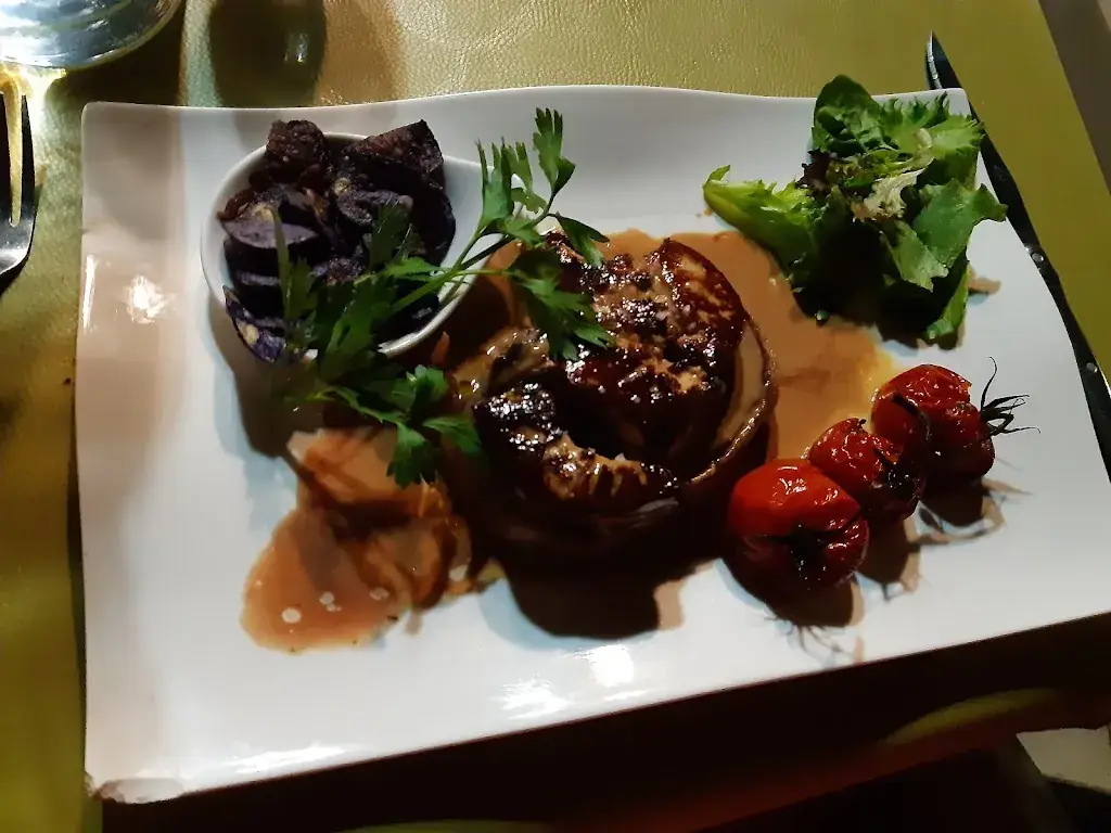 Menu_Les Airelles - Apparthôtel les Tilleuls - Restaurant Le Médiéval_Saint-Macaire_image_8