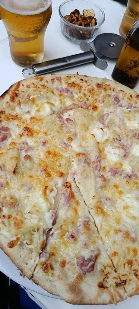 Pizzeria de l'Horloge_Saint-Macaire_slider_image_2