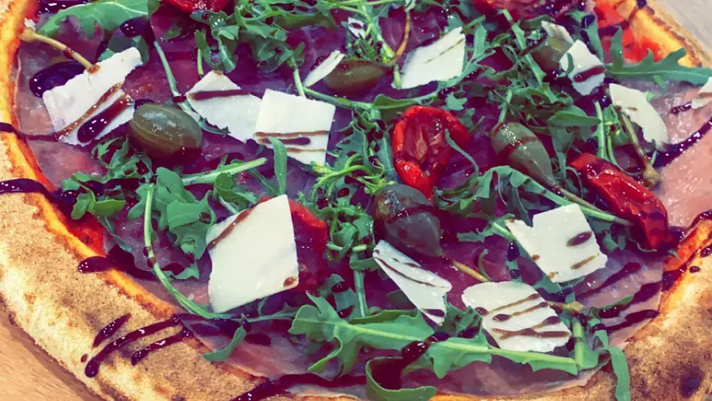 Pizzeria Bella ciao restaurant in Grand-Lemps