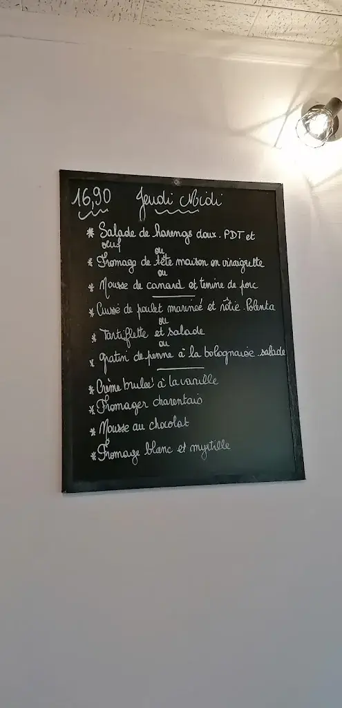 Catherine Adams_La Barrière_Saint-Léonard-de-Noblat_review