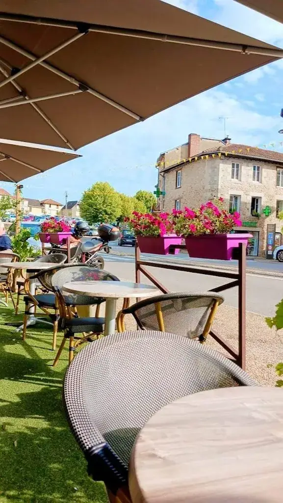 Bar tabac Le Marigny_Saint-Léonard-de-Noblat_slider_image_3