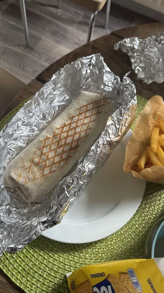 Isabelle Kreuzer_Doski kebab_Saint-Léonard-de-Noblat_review