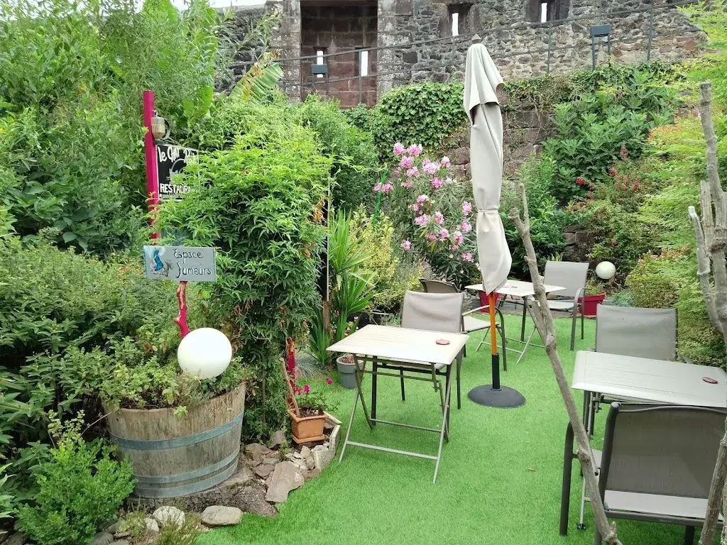 Le Chat Perché restaurant in Saint-Jean-Pied-de-Port