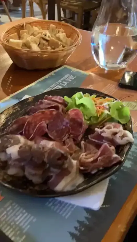 Relais des Aigles_Bourget-du-Lac_slider_image_2